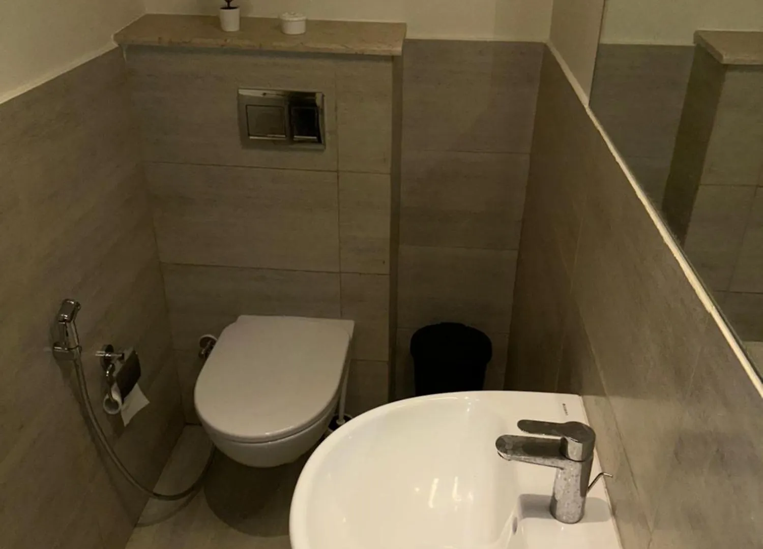 Nice 1Br Dubaï 0*,  Émirats arabes unis